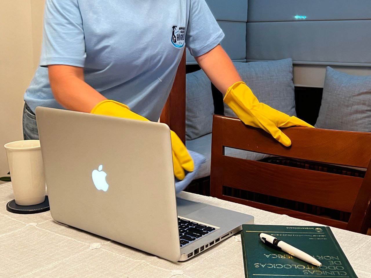 General residential and commercial cleaning
